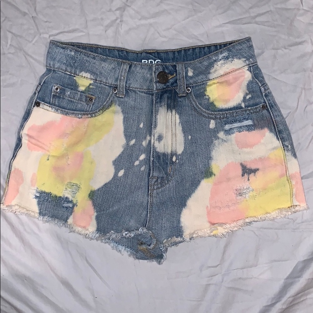 BDG paint splattered jean shorts!